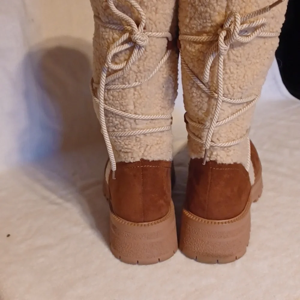 Cozy Tan Shearling Boots LifeStride Sarataga Cold Weather Snow Boots Size 40